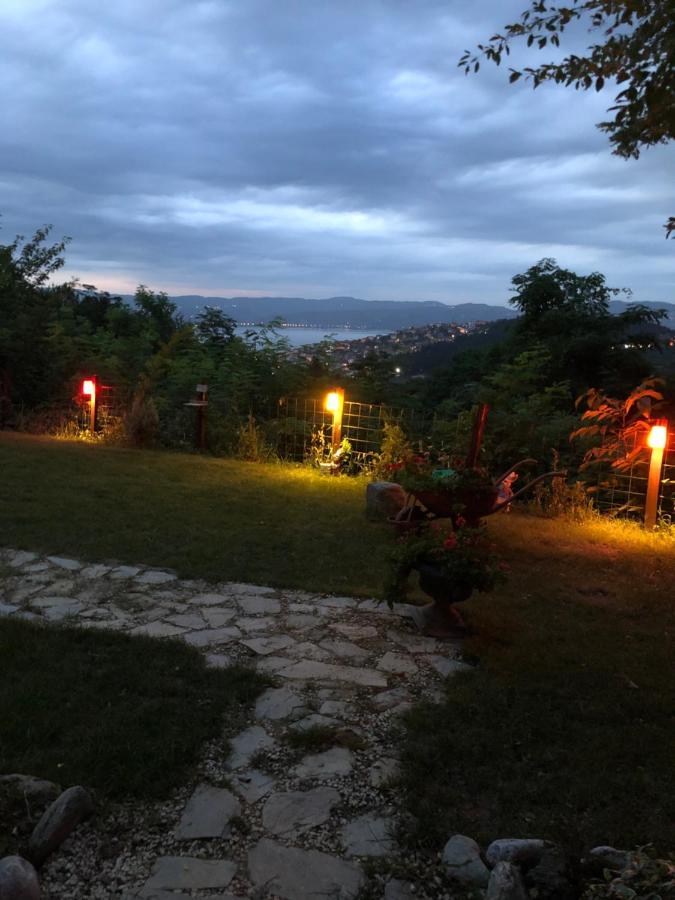 Dag Evi ,2 Oda, Lake View, Fireplace Jakuzi,6 Person 萨潘贾 外观 照片